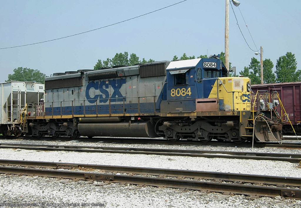 CSX SD40-2 8084